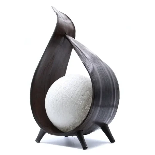 Coconut Leaf Table Lamp