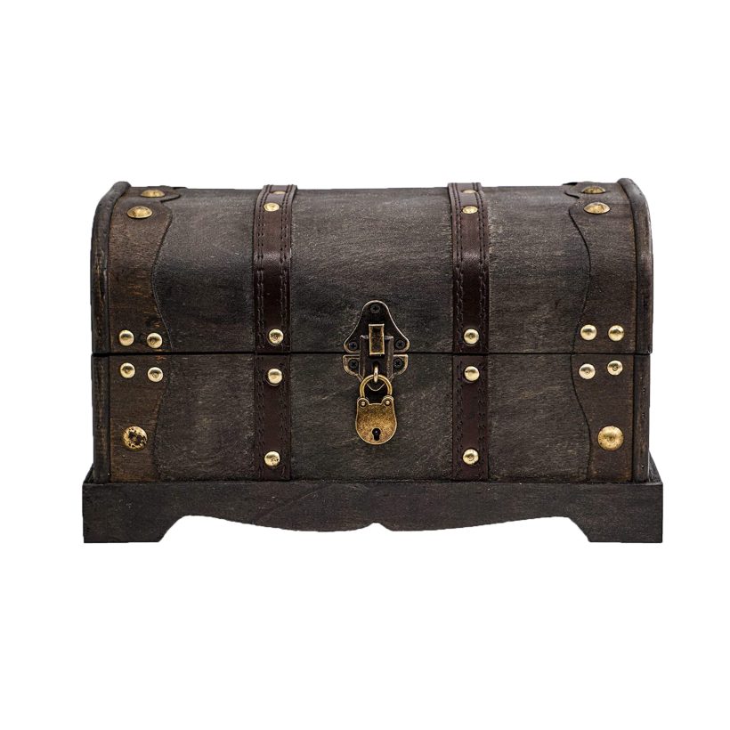 Handmade wooden pirate treasure chest by BRYNNBERG