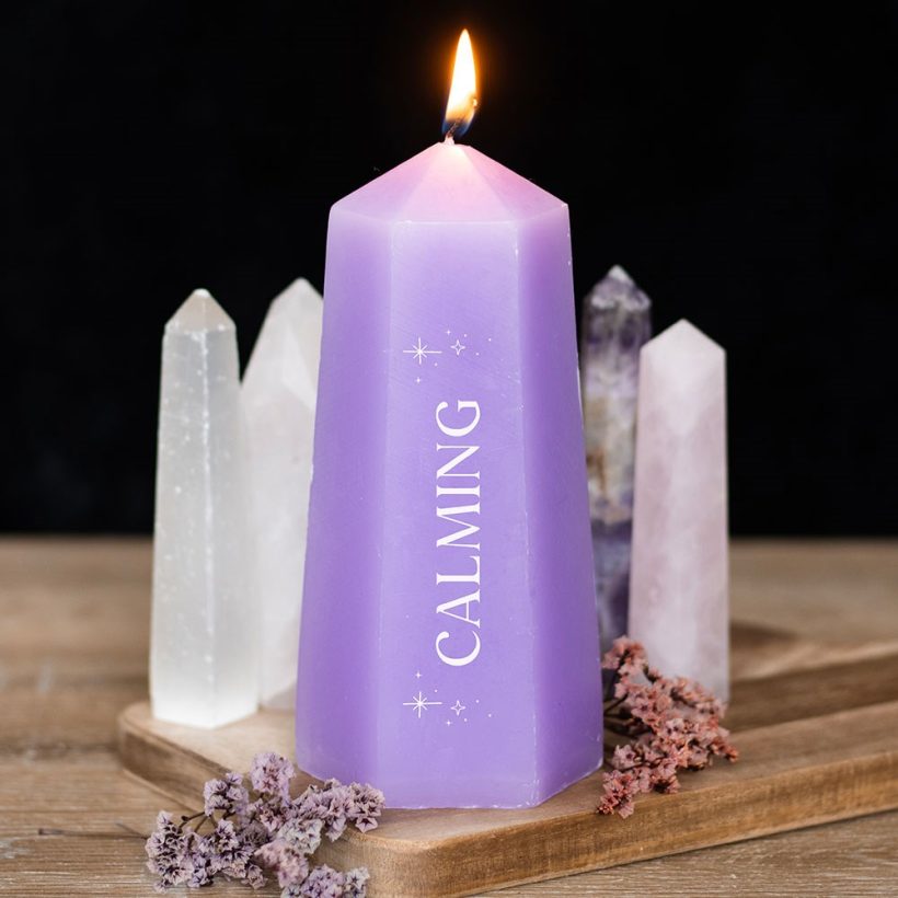 Calming crystal candle with rough amethyst by Something Different