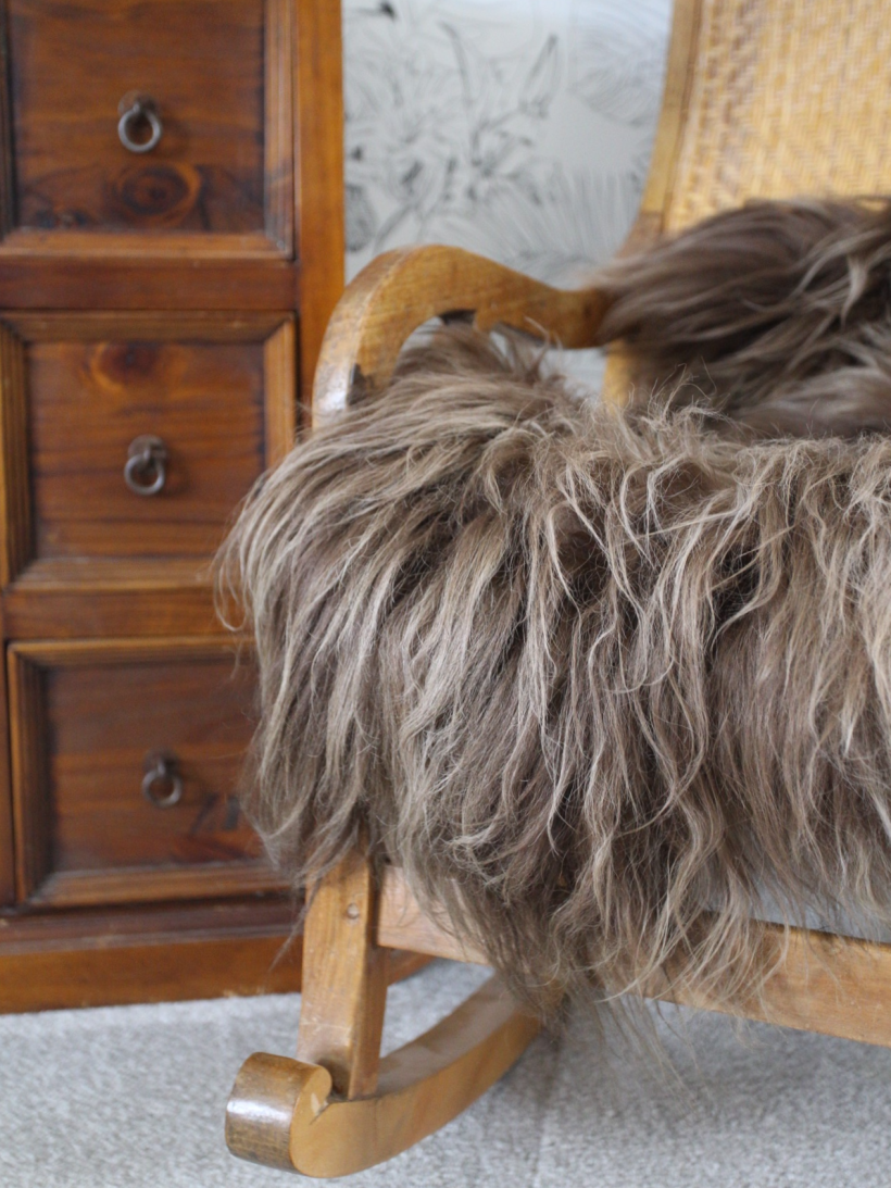 Icelandic sheepskin in ash by Tweed yourself