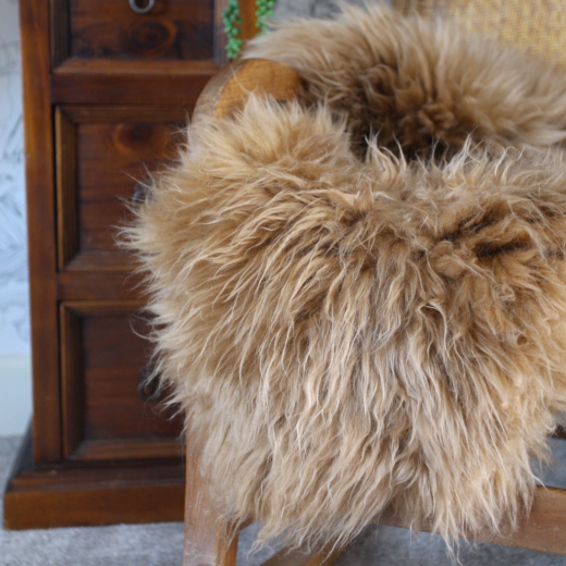 Icelandic sheepskin rug in butterscotch u2013 Tweed yourself Icelandic sheepskin rug in butterscotch by Tweed yourself